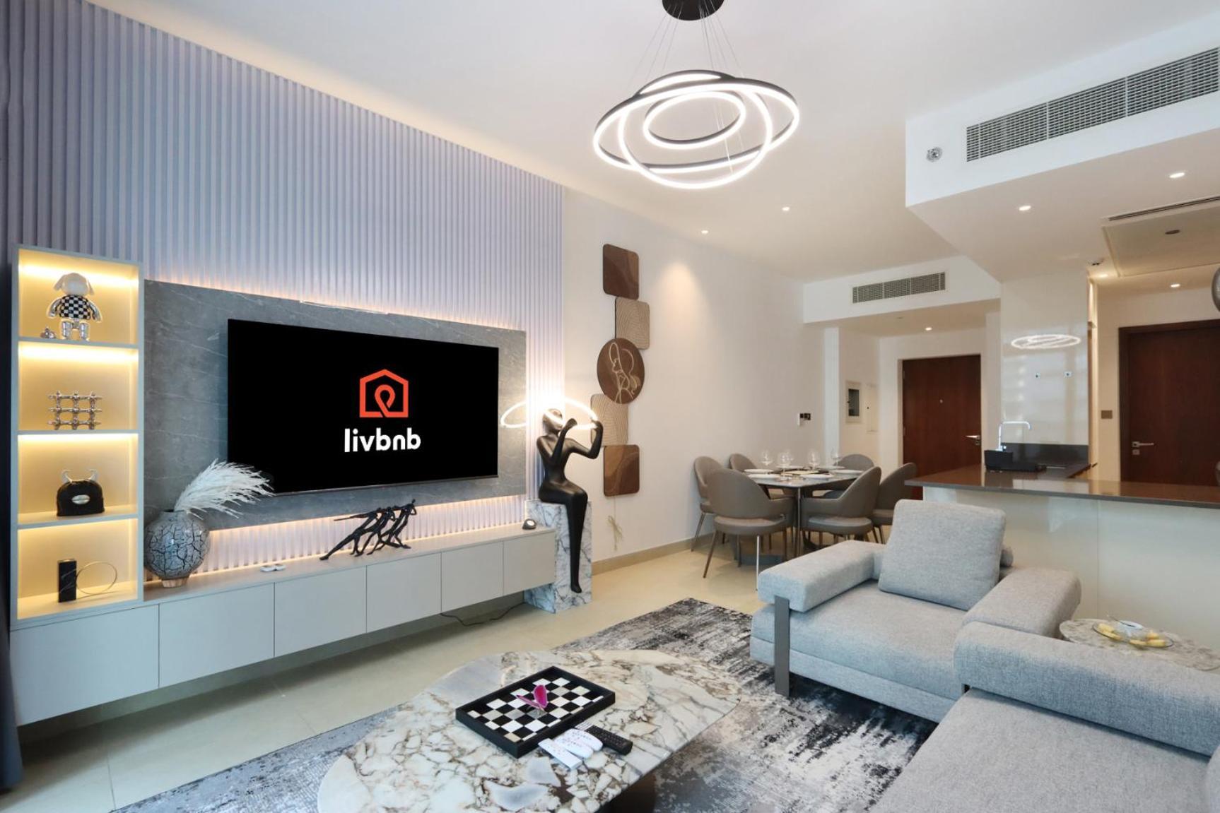 Luxury 2br Waterfront Oasis In Marinagate - Livbnb Apartment *