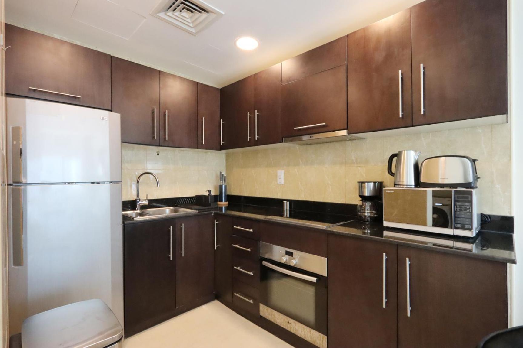 Daire 2br With Sea And Ain Views Near Jbr And Marina Walk *