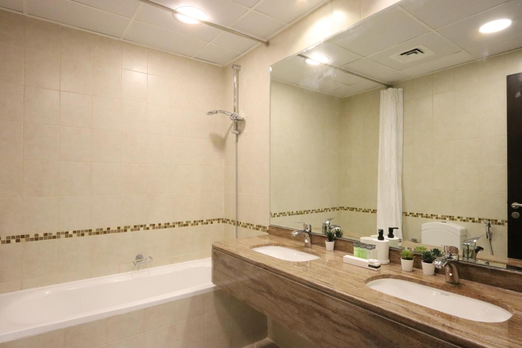 2br With Sea And Ain Views Near Jbr And Marina Walk *