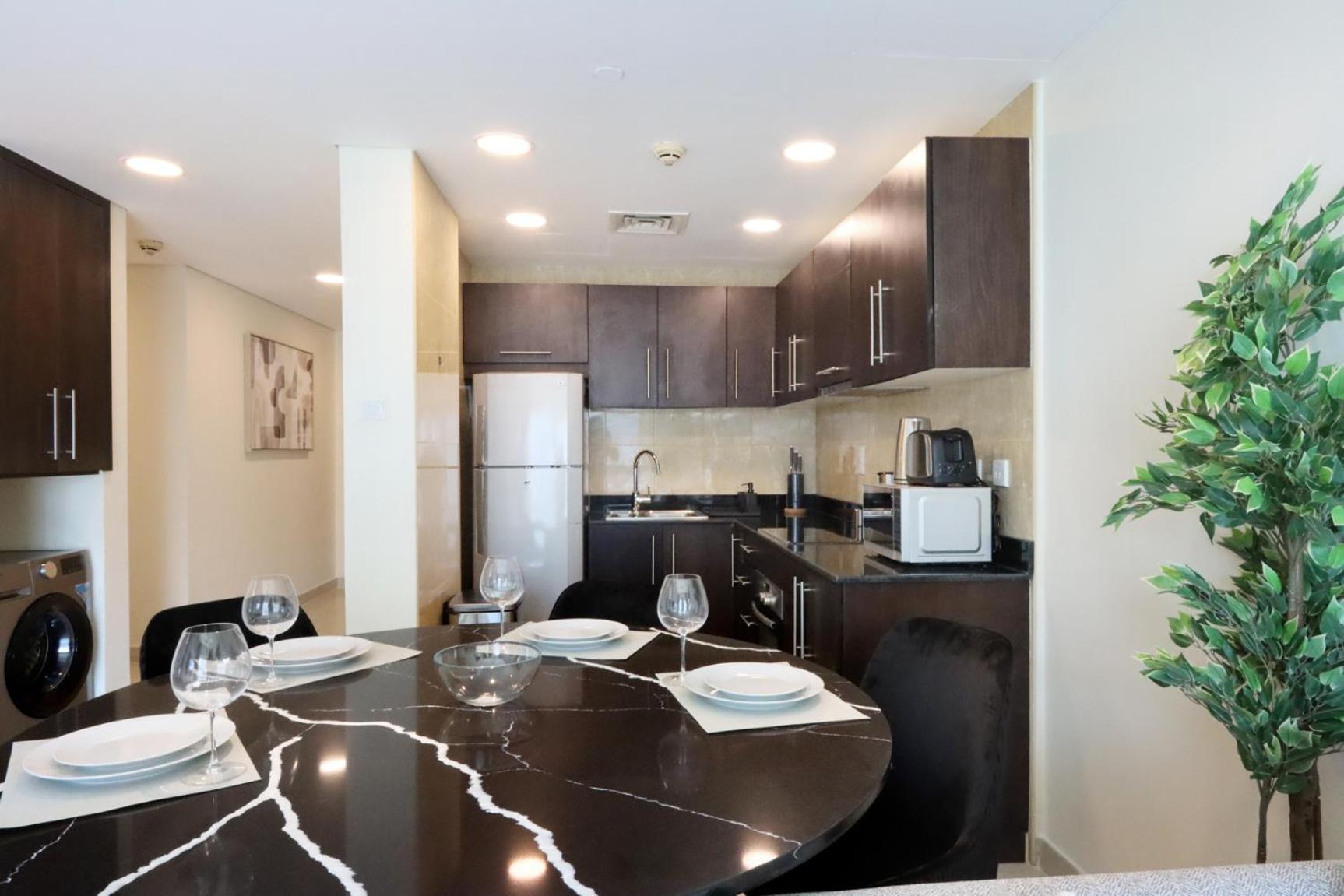 2br With Sea And Ain Views Near Jbr And Marina Walk Daire