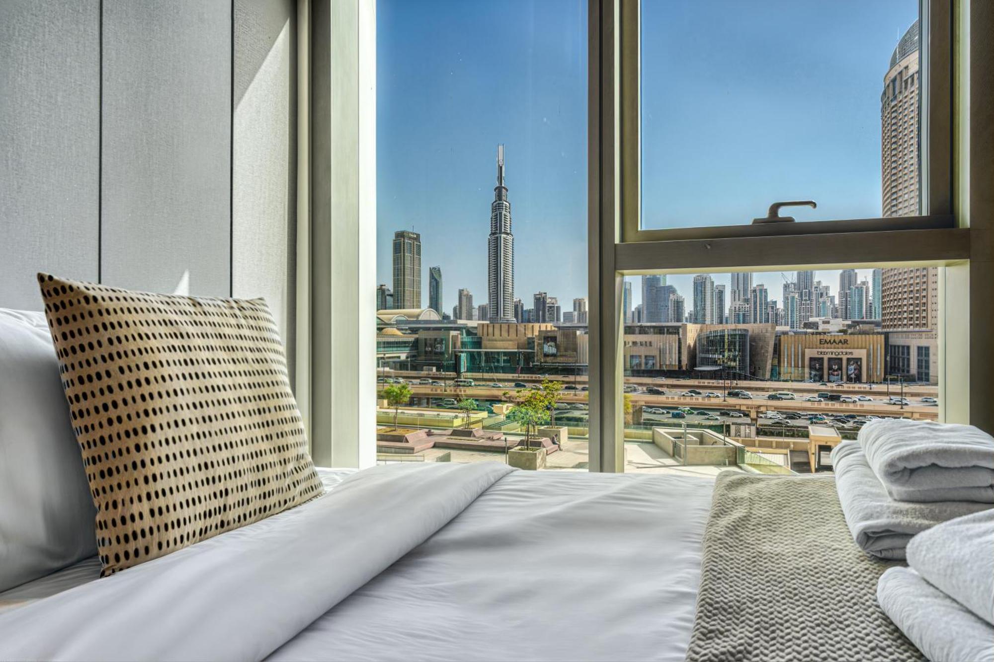 Daire Mall Connection - Burj Views - Turf Balcony