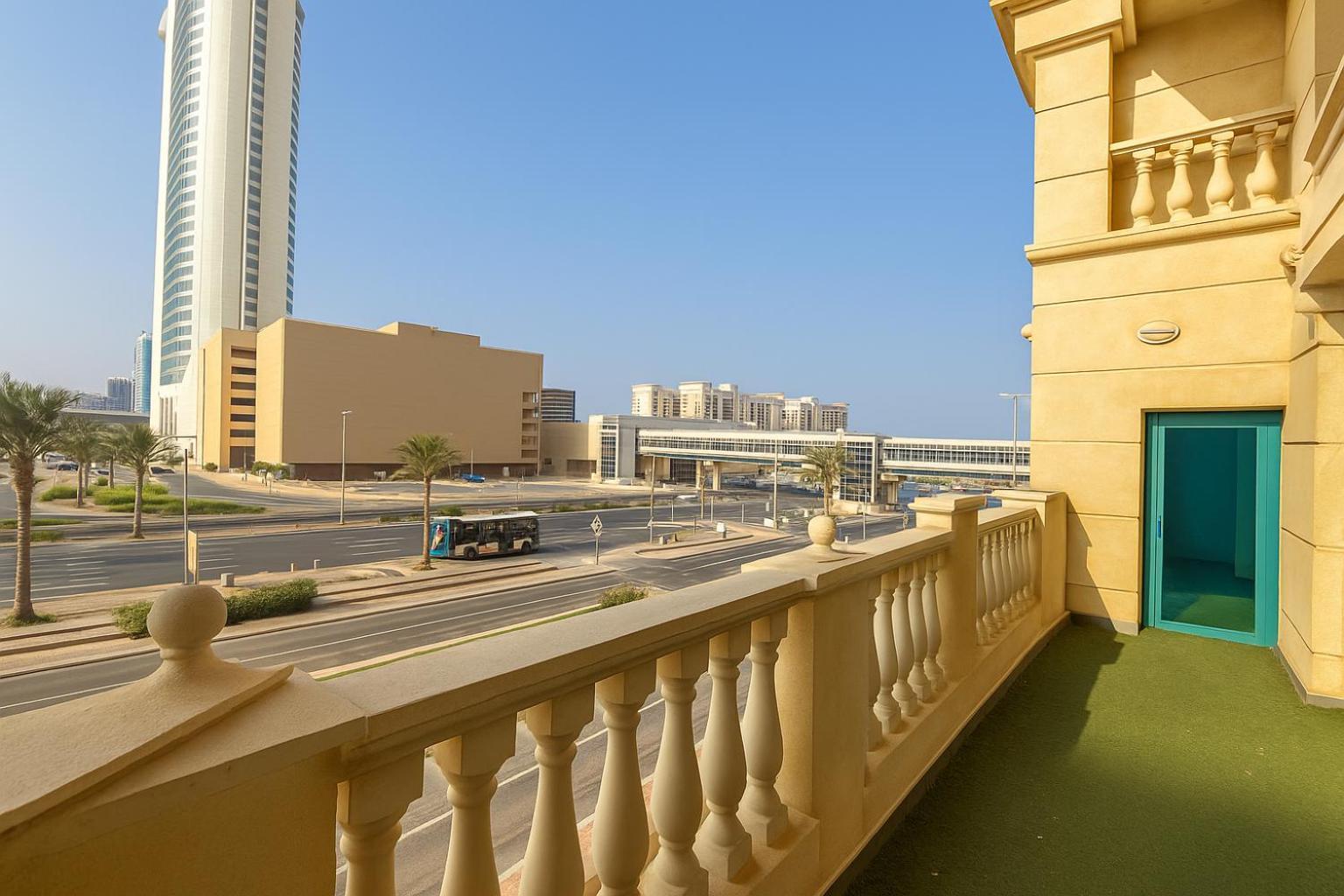 Apartment Masters And Double For Girls Only In Marina, Dubai
