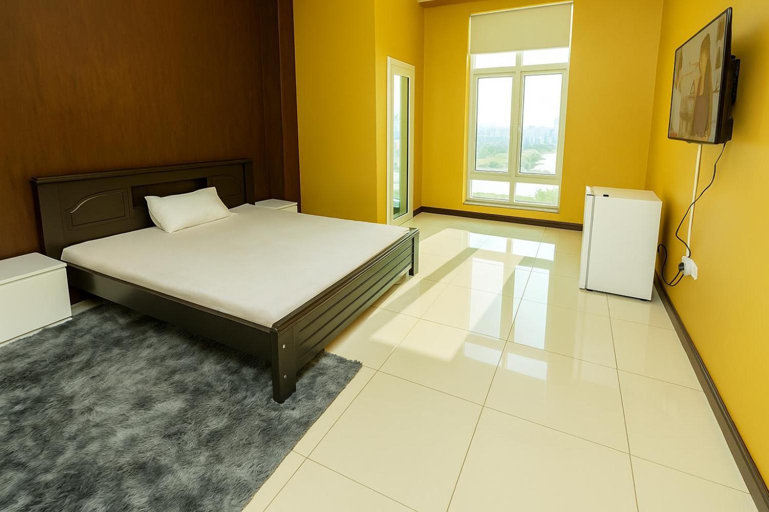 Masters And Double For Girls Only In Marina, * Dubai