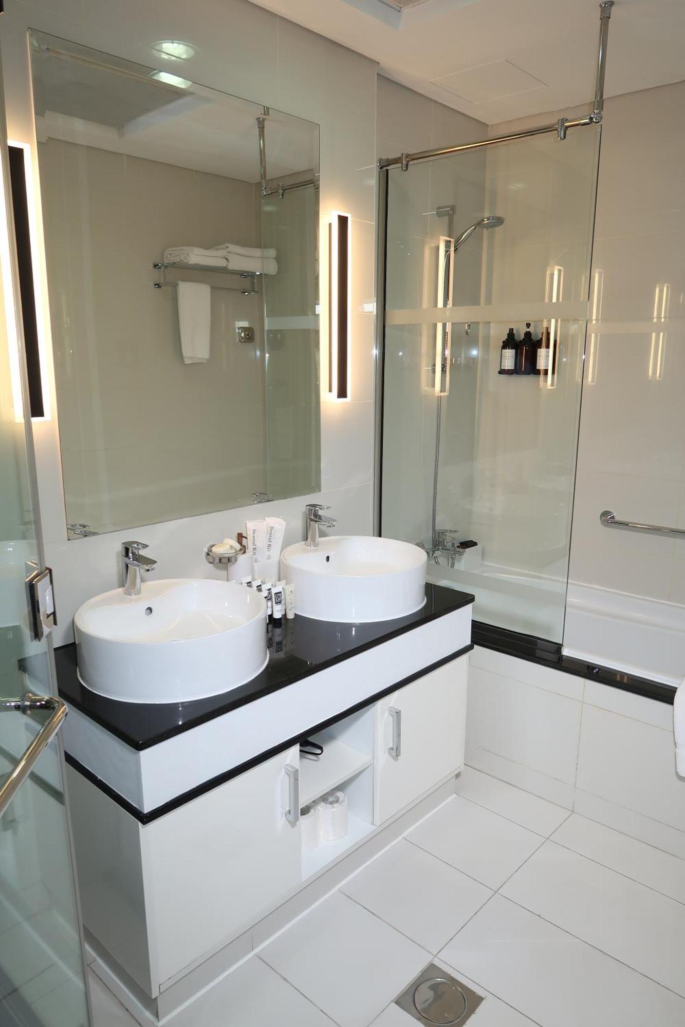 Damac Maison Mall Street, 2min To Mall, Downtown Apartment Dubai