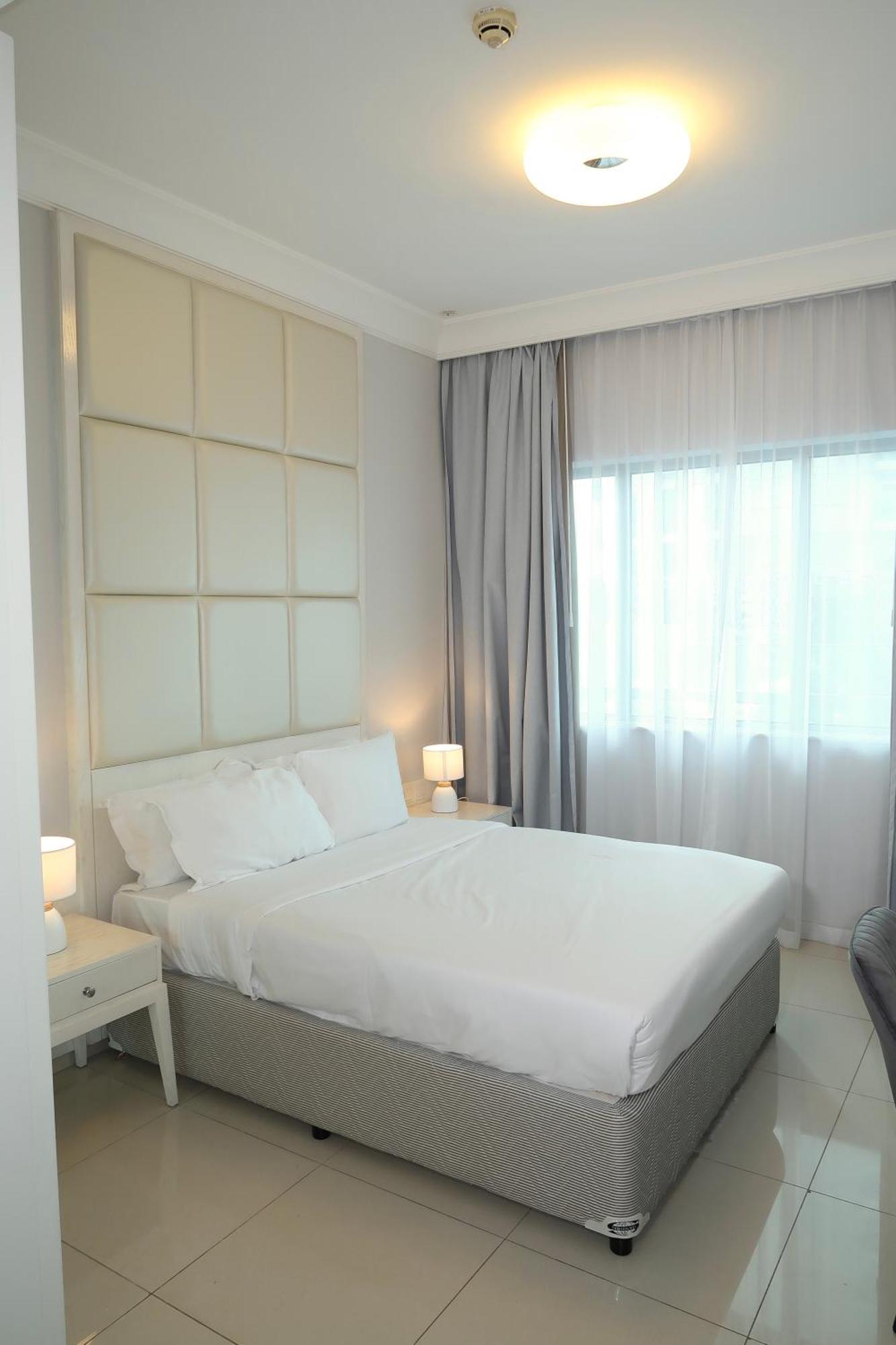 Damac Maison Mall Street, 2min To Mall, Downtown Apartment