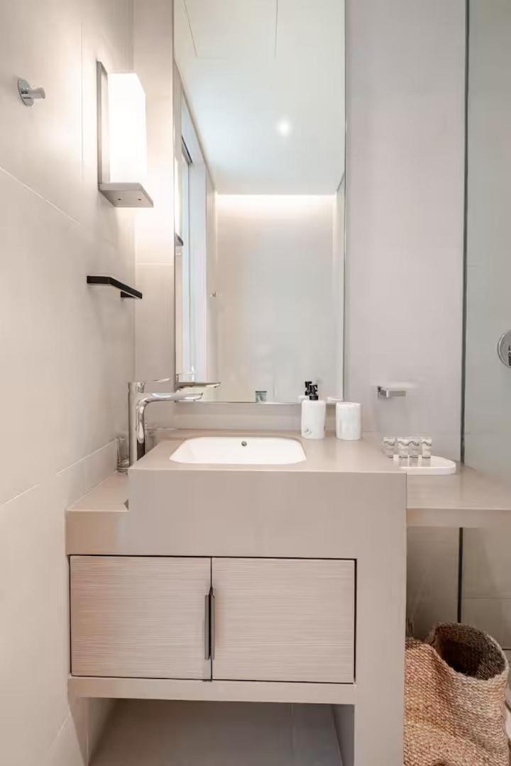 Luxury 2br In Address Jbr Apartment Dubai