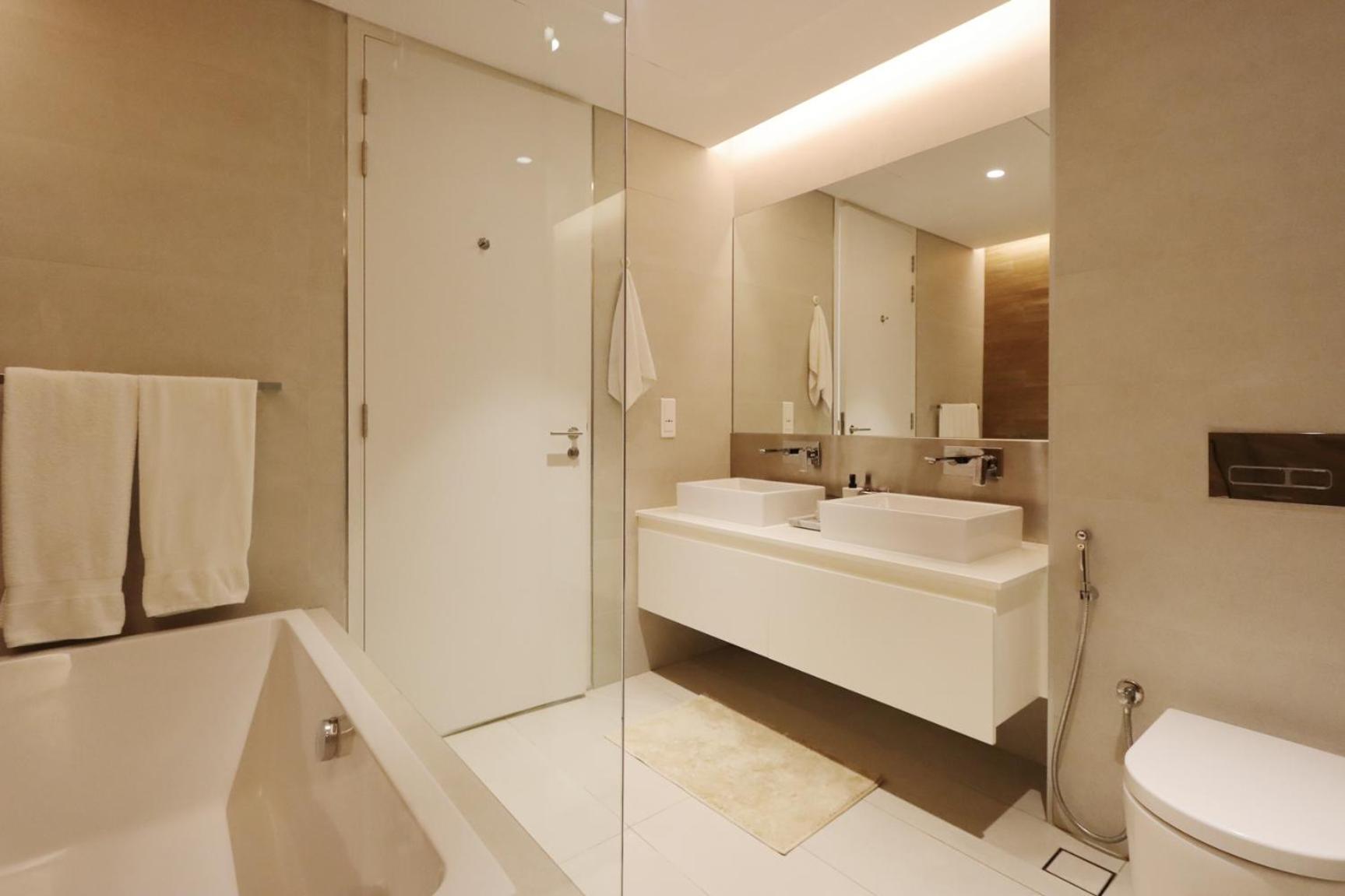 Upgraded 2br Maid's With Sea View - Livbnb Bluewaters Apartment Dubai