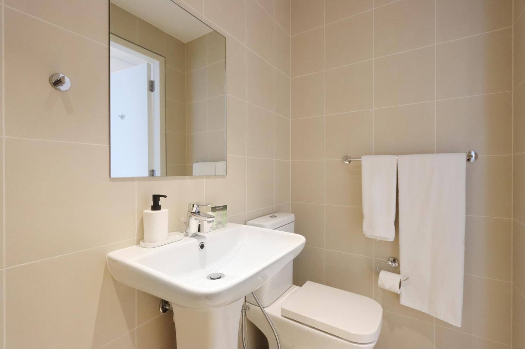 Upgraded 2br Maid's With Sea View - Livbnb Bluewaters Apartment Dubai