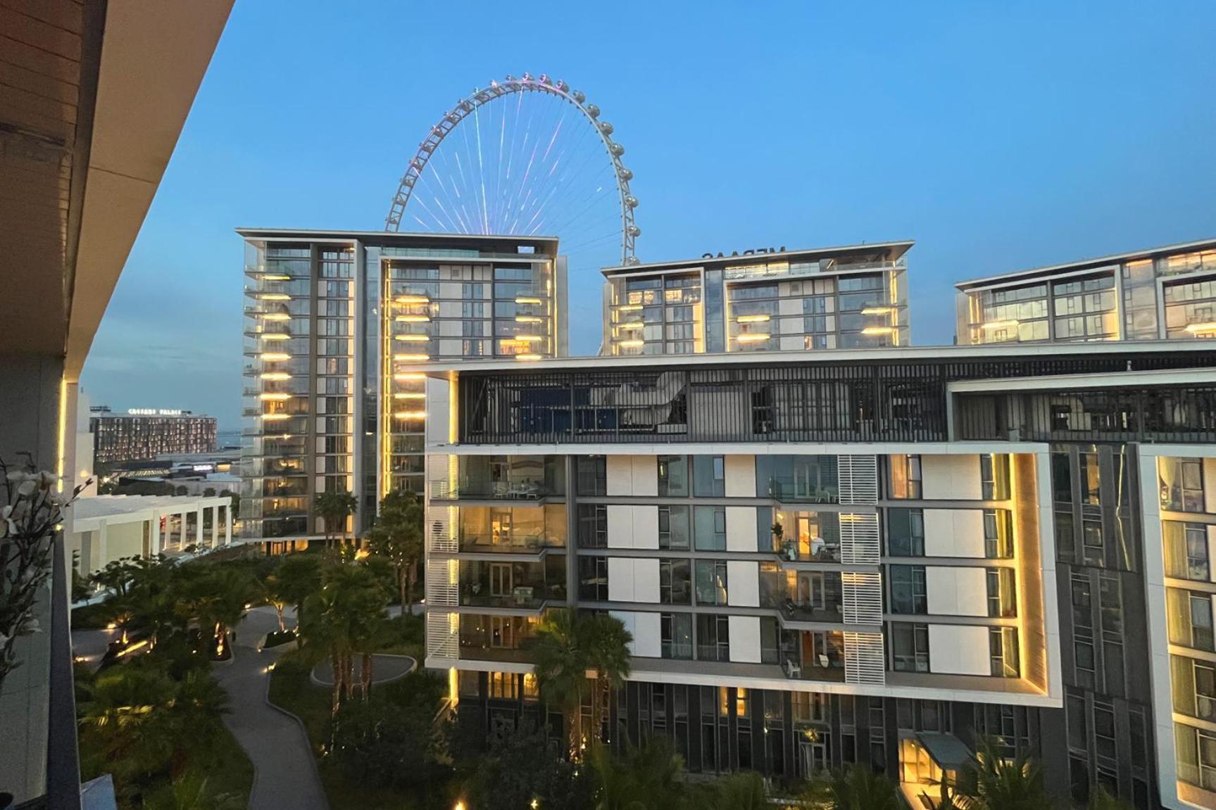 Apartment Upgraded 2br Maid's With Sea View - Livbnb Bluewaters *