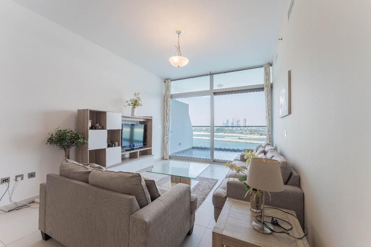 Holiday Apartment In Palm Jumeirah With Beach Access Apartment