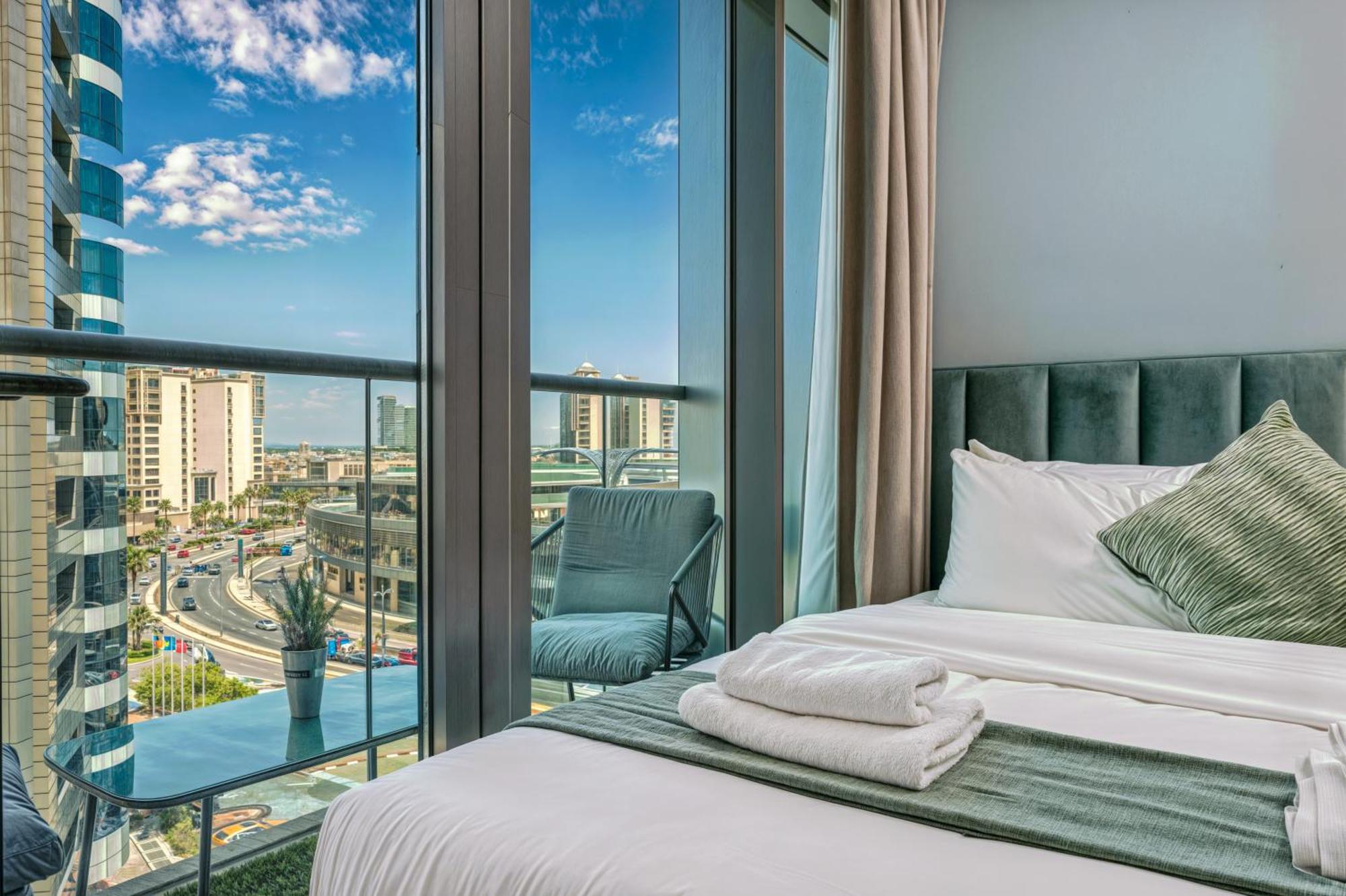 Apartment Palm Jumeirah - Luxe Infinity Pool I Direct Access Dubai