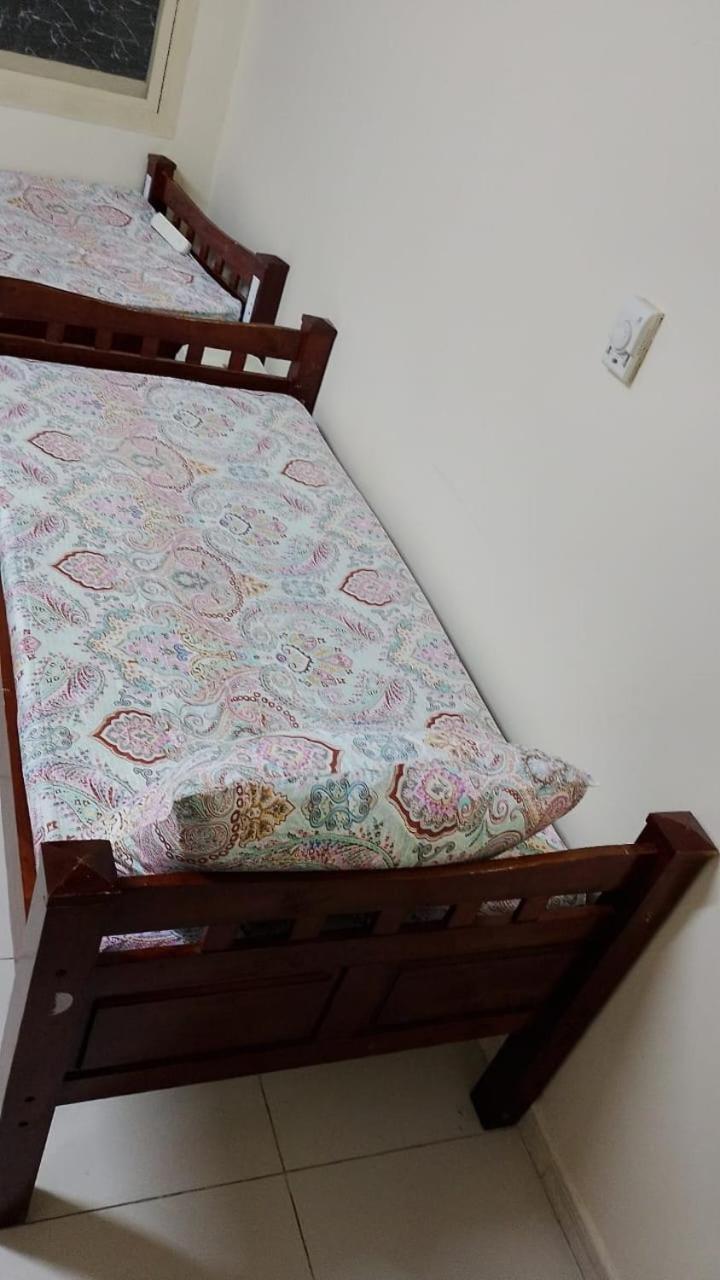 Ladies Hostel For My Dubai Aparthotel *