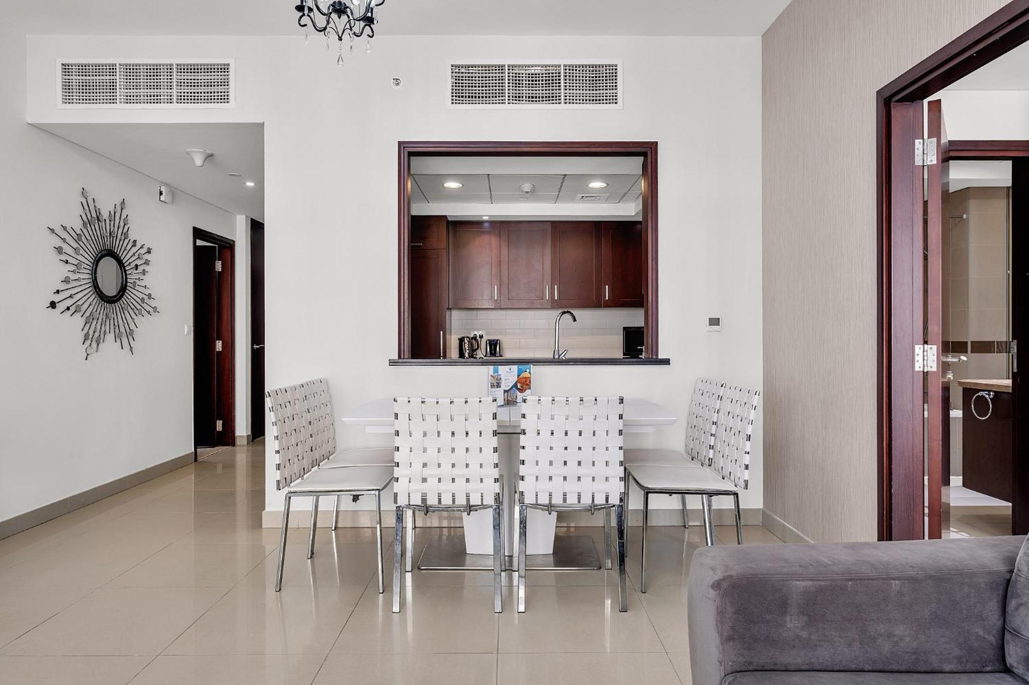 Bellavista 1 Bedroom Full Burj Khalifa View 29 Boulevard Downtown Apartment Dubai