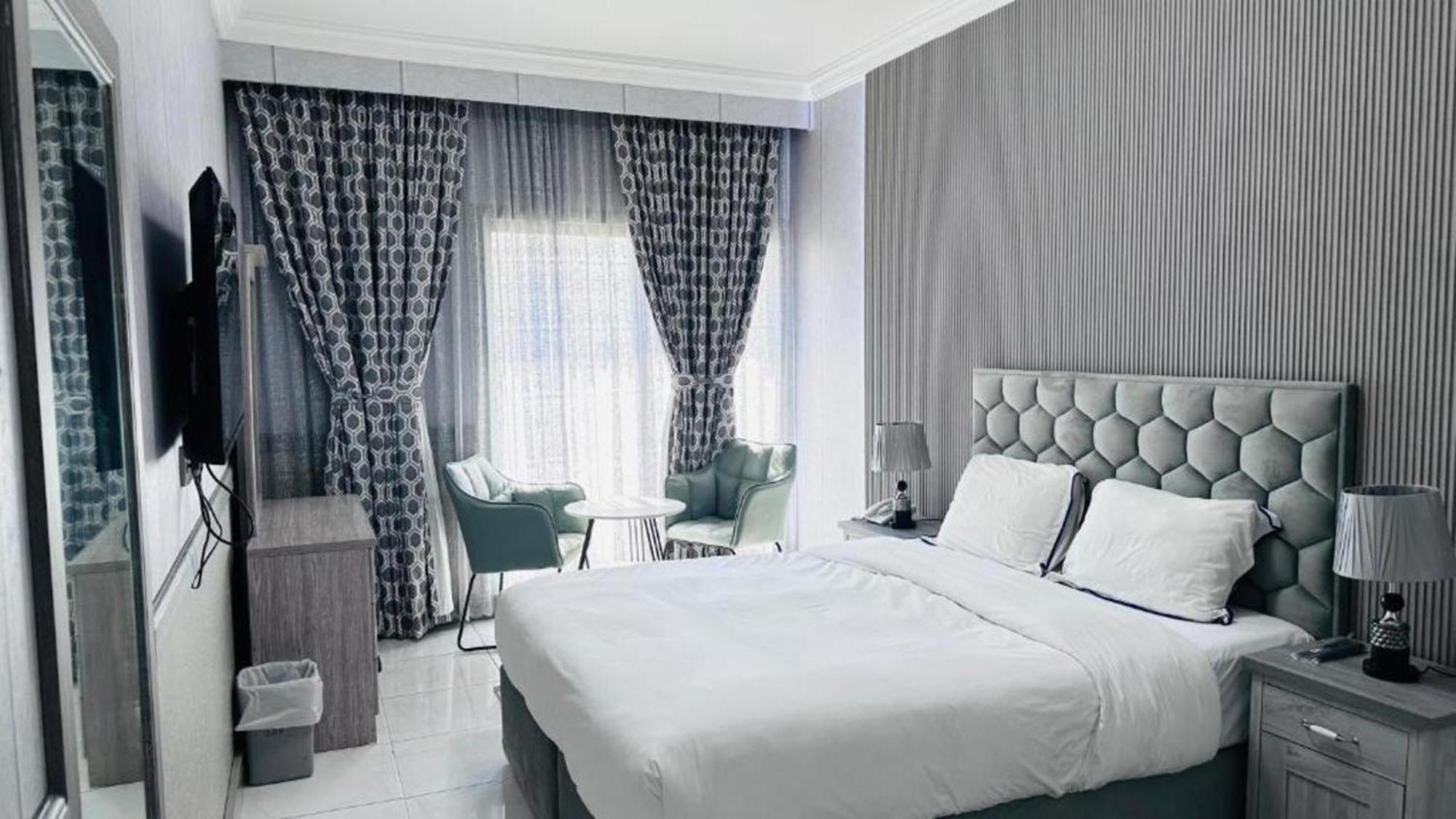 Luxurious San Marino By Checkmyguest