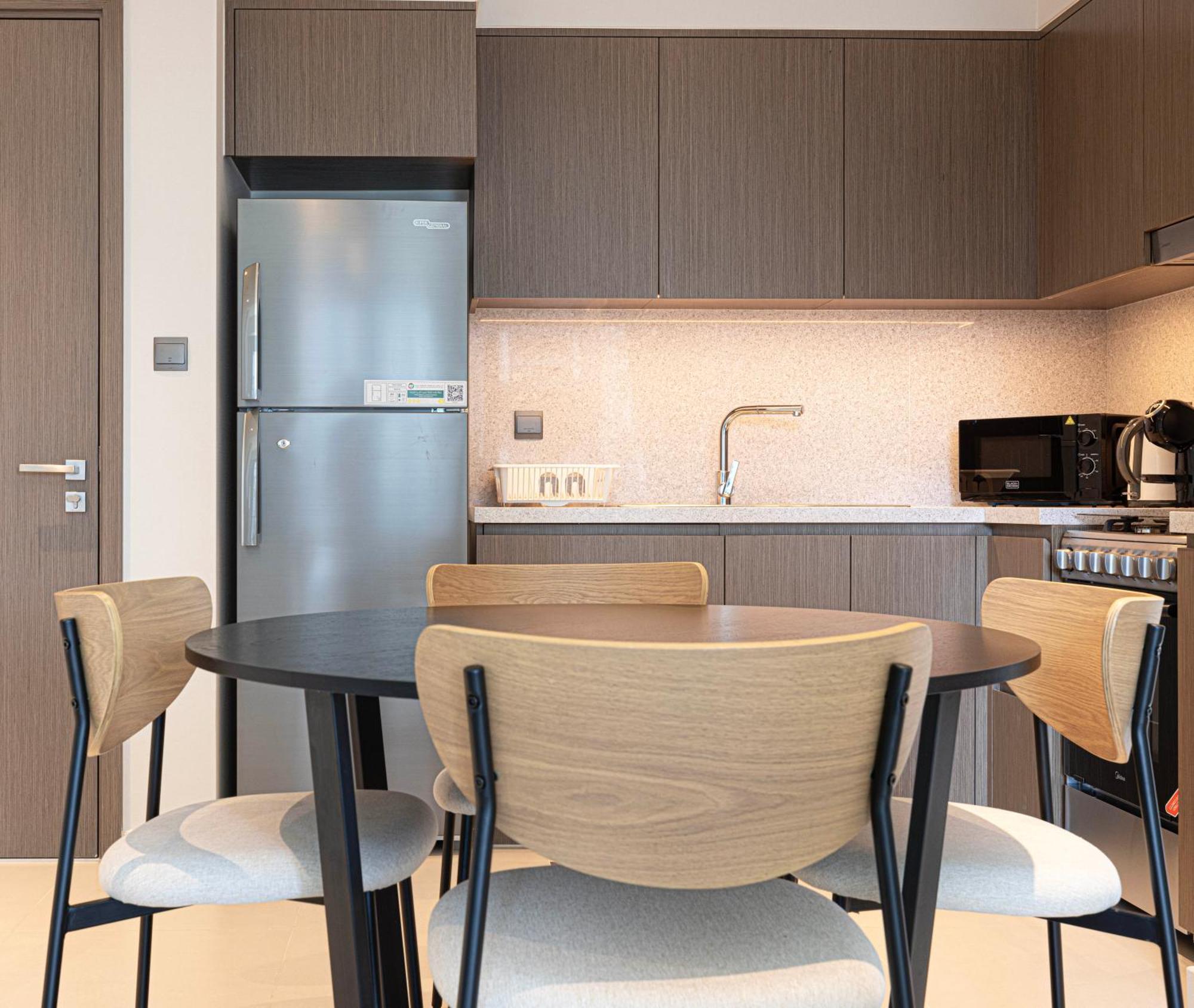 Homesgetaway -lavish 1br In Act One Downtown Apartment Dubai