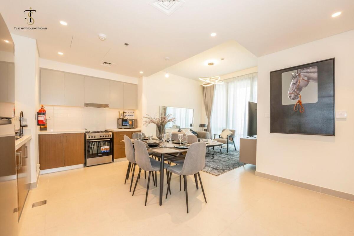 Swanky T1 2br Downtown * Dubai