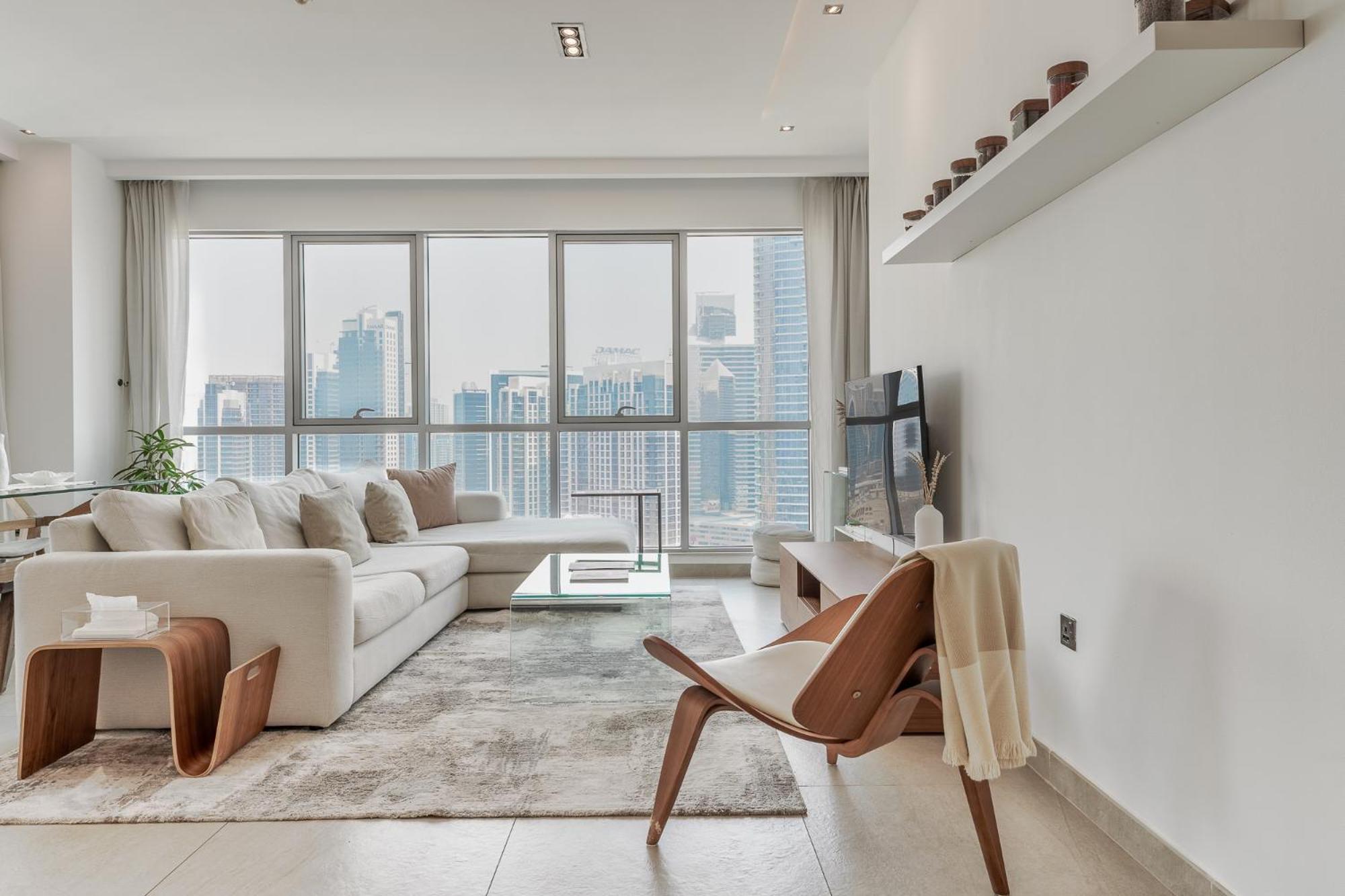 Prime Downtown 2br Retreat * Dubai