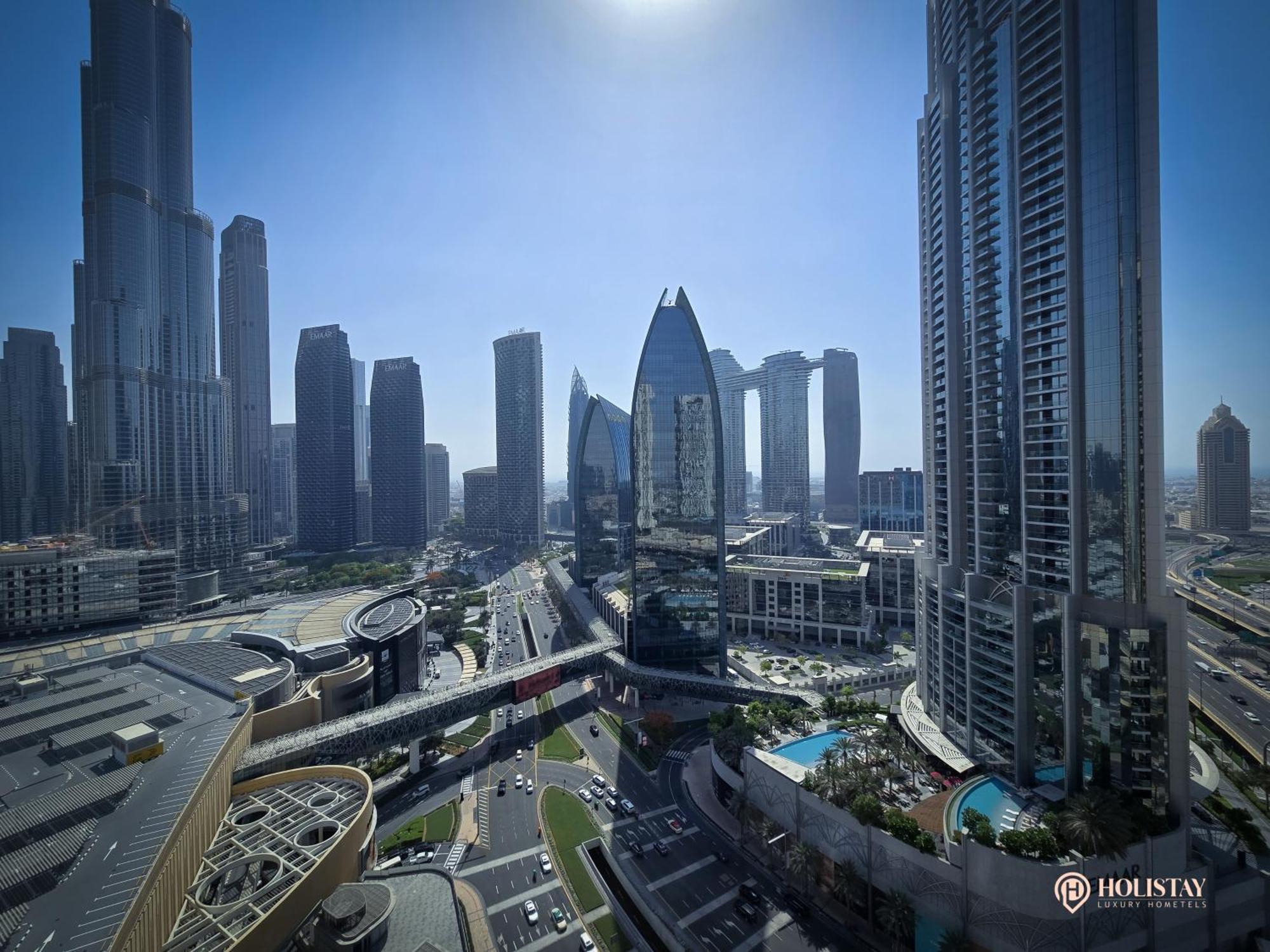 Holistay Luxury Homes - Burj Khalifa View - Direct Access Mall Apartamento Dubai
