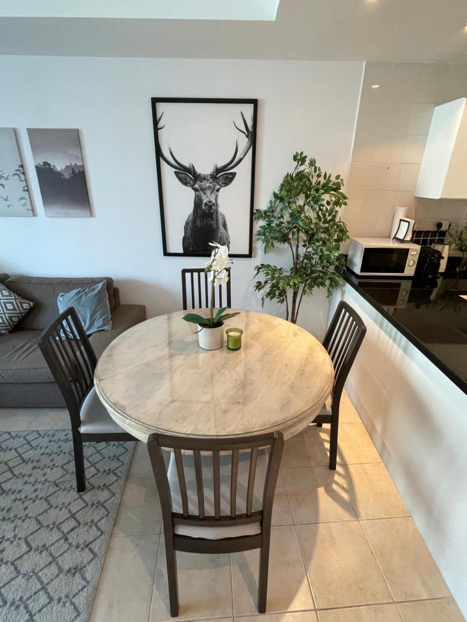 Apartment Marina View With Pool, Gym, Tennis Court, 5 Mins To *