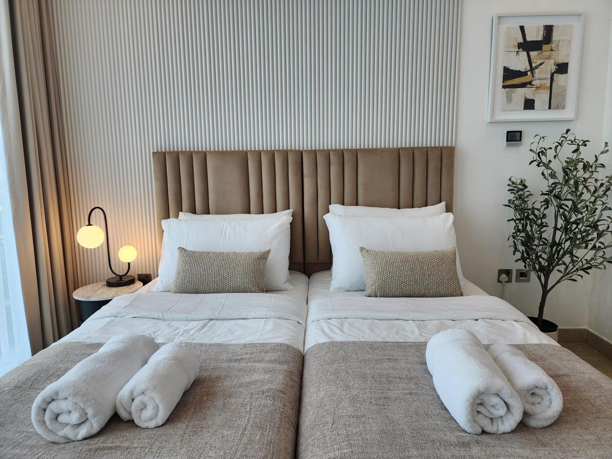 Apartamento Solarte - Luxe Marina Gate - Spectacular Pools With Marina Views