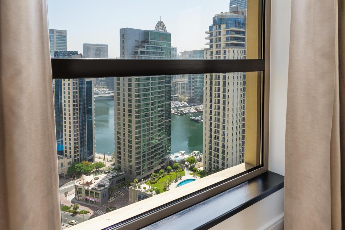 Apartamento Stunning 5 1 Bedroom On Jbr With Marina View On High Floor Maid's Room, Near Mall, Metro & Cinemas - By Sunkissed Homes Dubai
