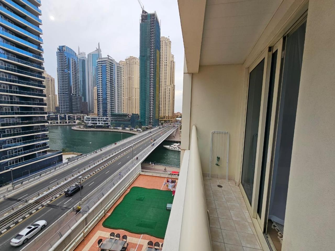 Apartment Golden Hour Marina View