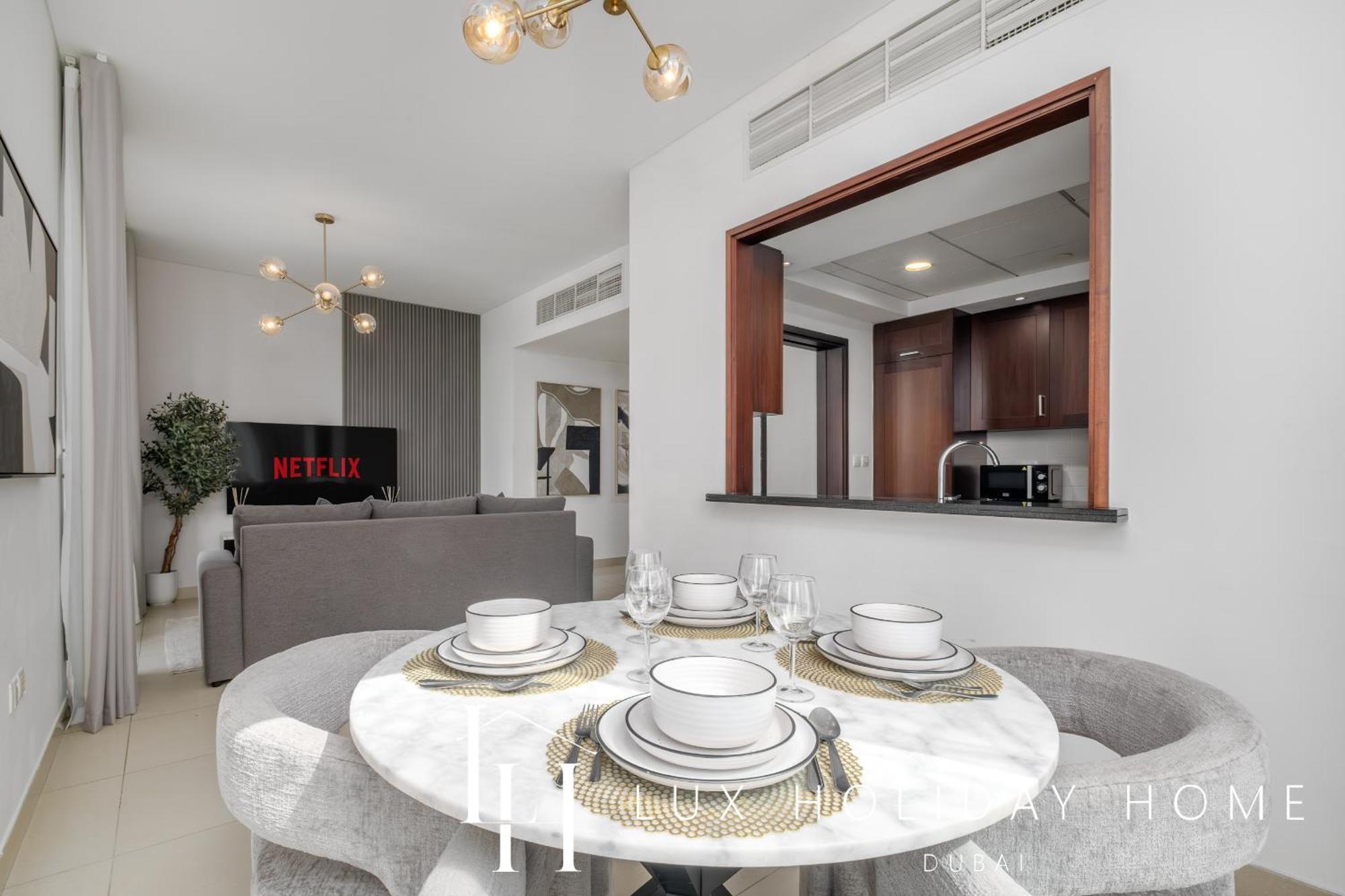 Lux The Burj Khalifa Fountain View Apartment *