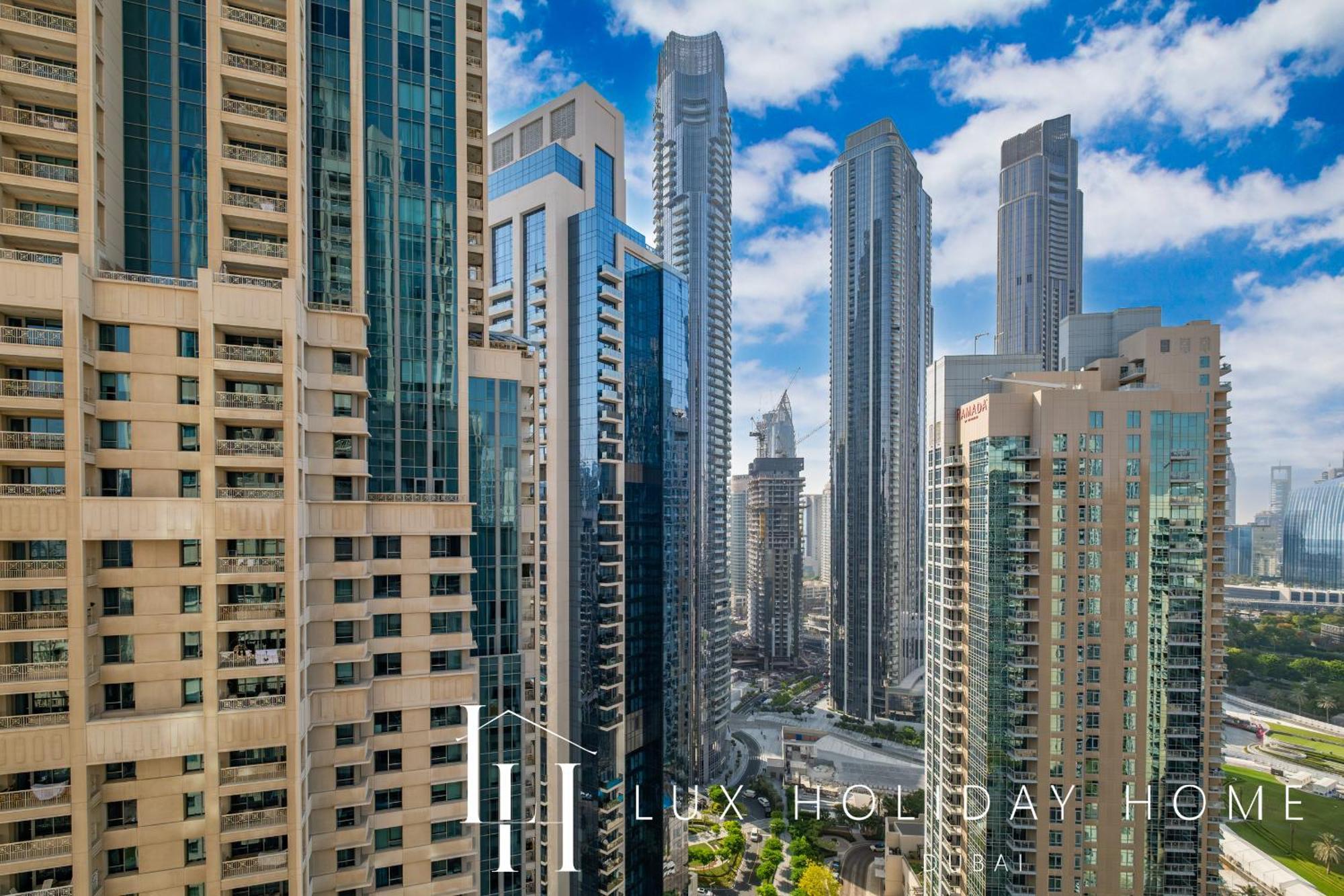 Lux The Burj Khalifa Fountain View Apartment Dubai