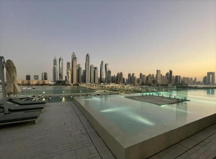Elegant 1br With Sea View And Free Access Apartment Dubai