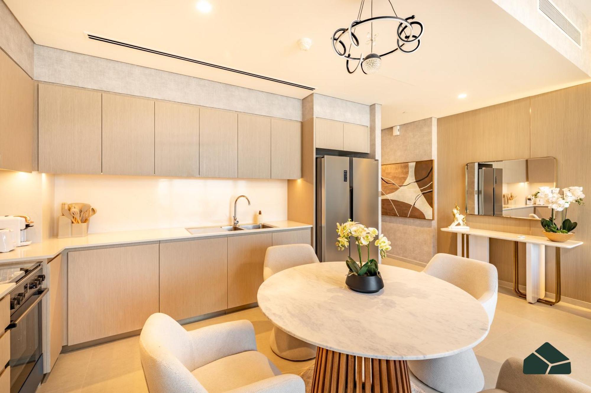 Grande Tranquil 2br Next To Opera By Bms * Dubai