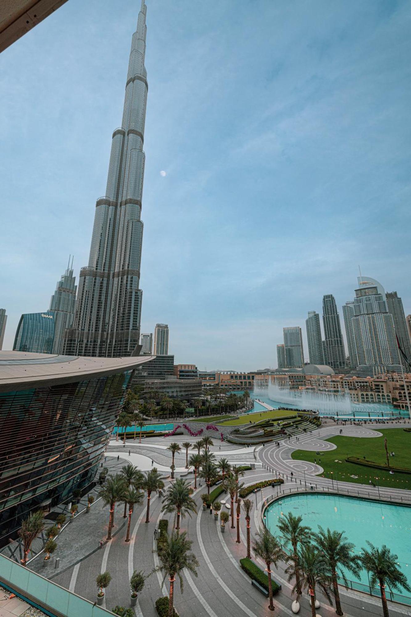 Luxury Burj And Fountain View 5 Min To Mall Apartment