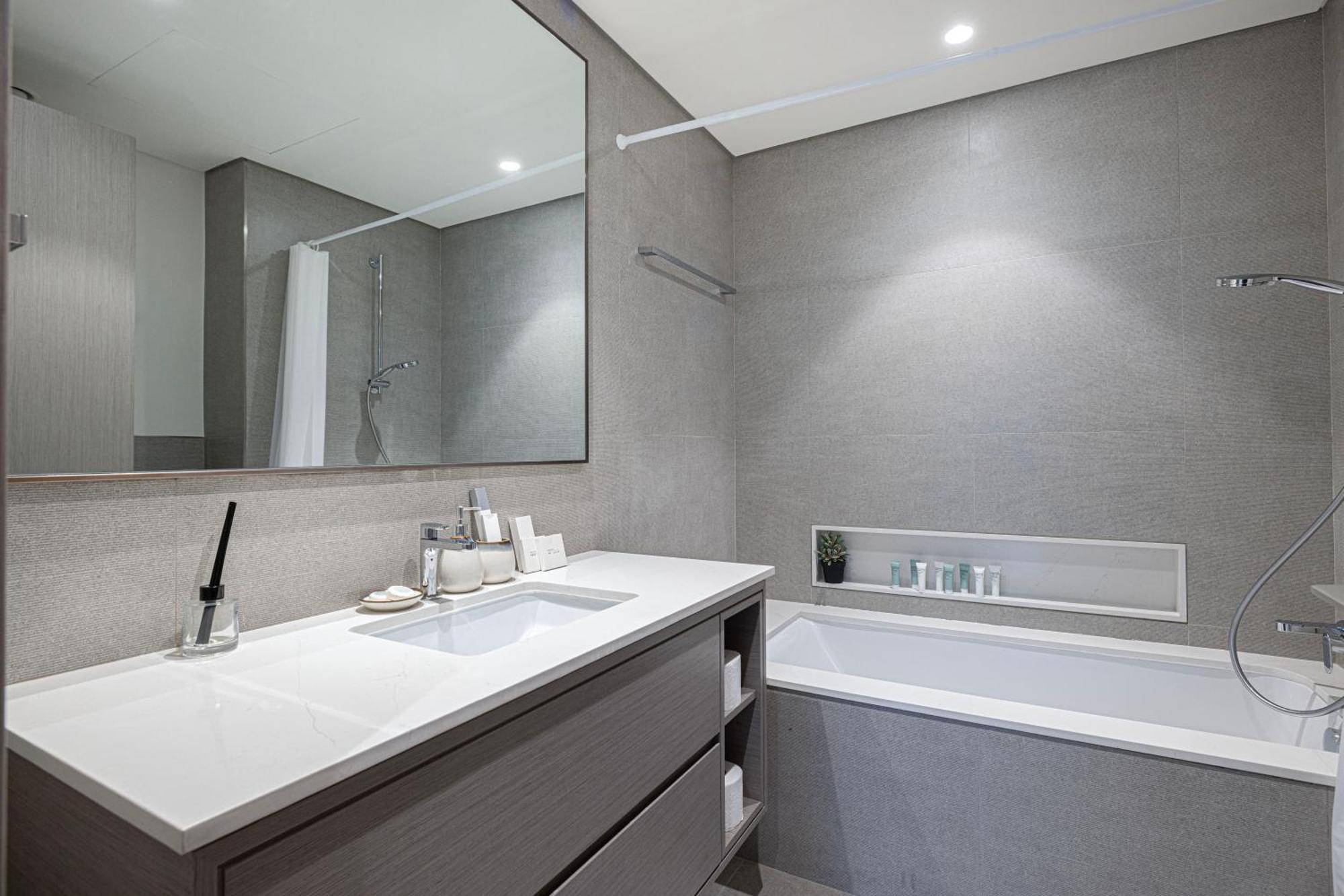 Apartment Luxury Burj And Fountain View 5 Min To Mall Dubai