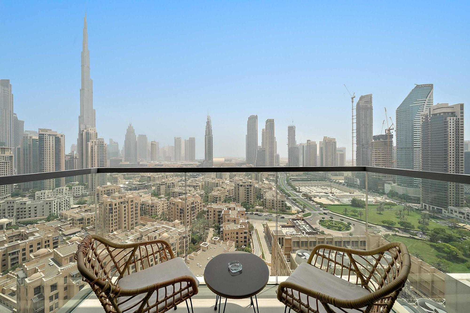 Silkhaus Burj Khalifa View Large 2bdr In New Tower * Dubai