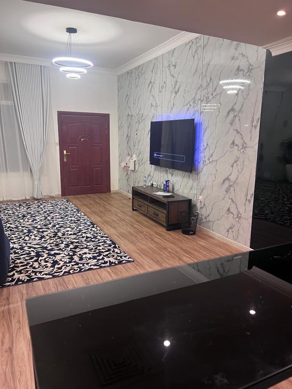 Royal Line Llc Villa Dubai