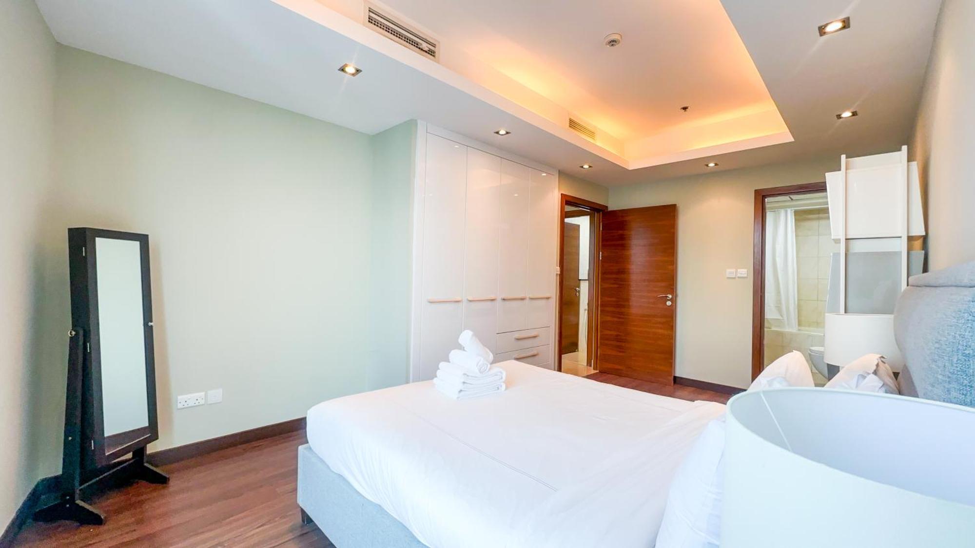 Apartamento Luton - The Marina Torch - Sea View - 64ab07 *