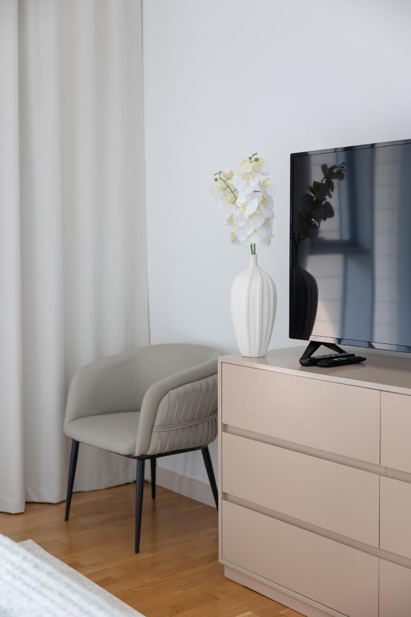 Welcome - Bluewaters Brand New 2-bedroom