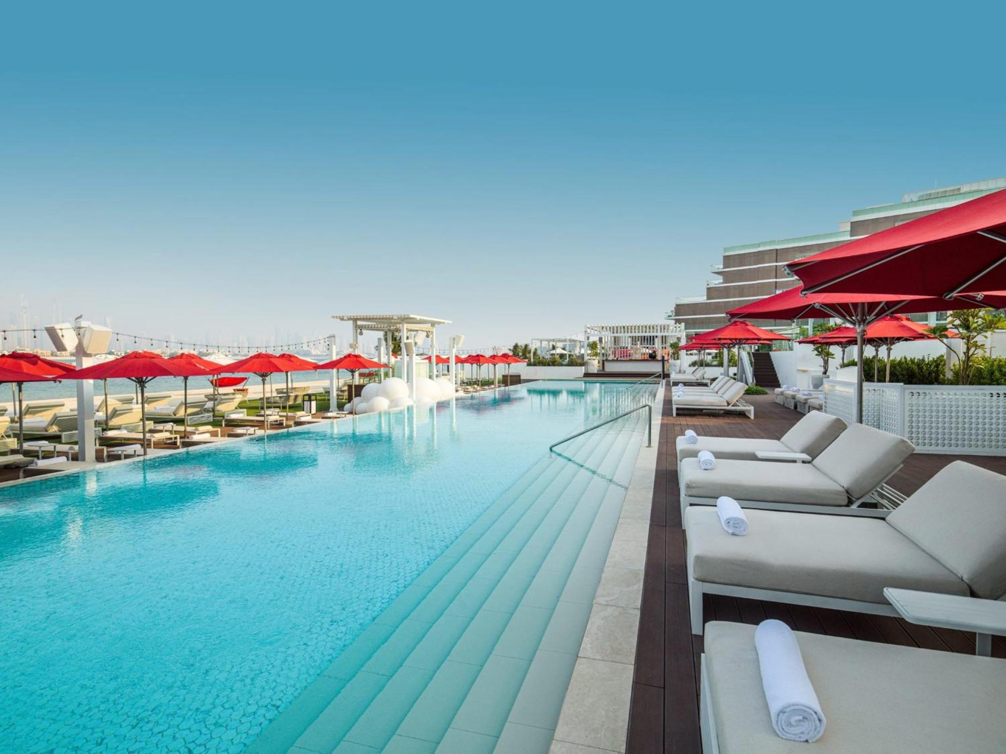 Elegant Palm Jumeirah Retreat With Breathtaking Sea Views By Aya Boutique