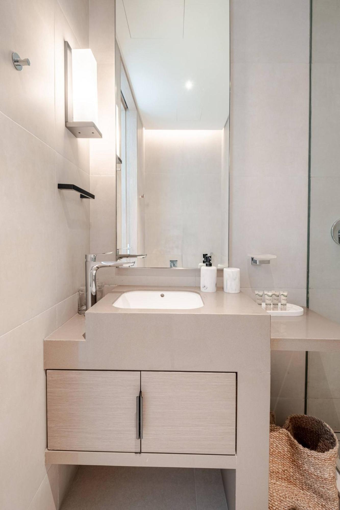 Luxury 2br In Address Jbr Apartment *