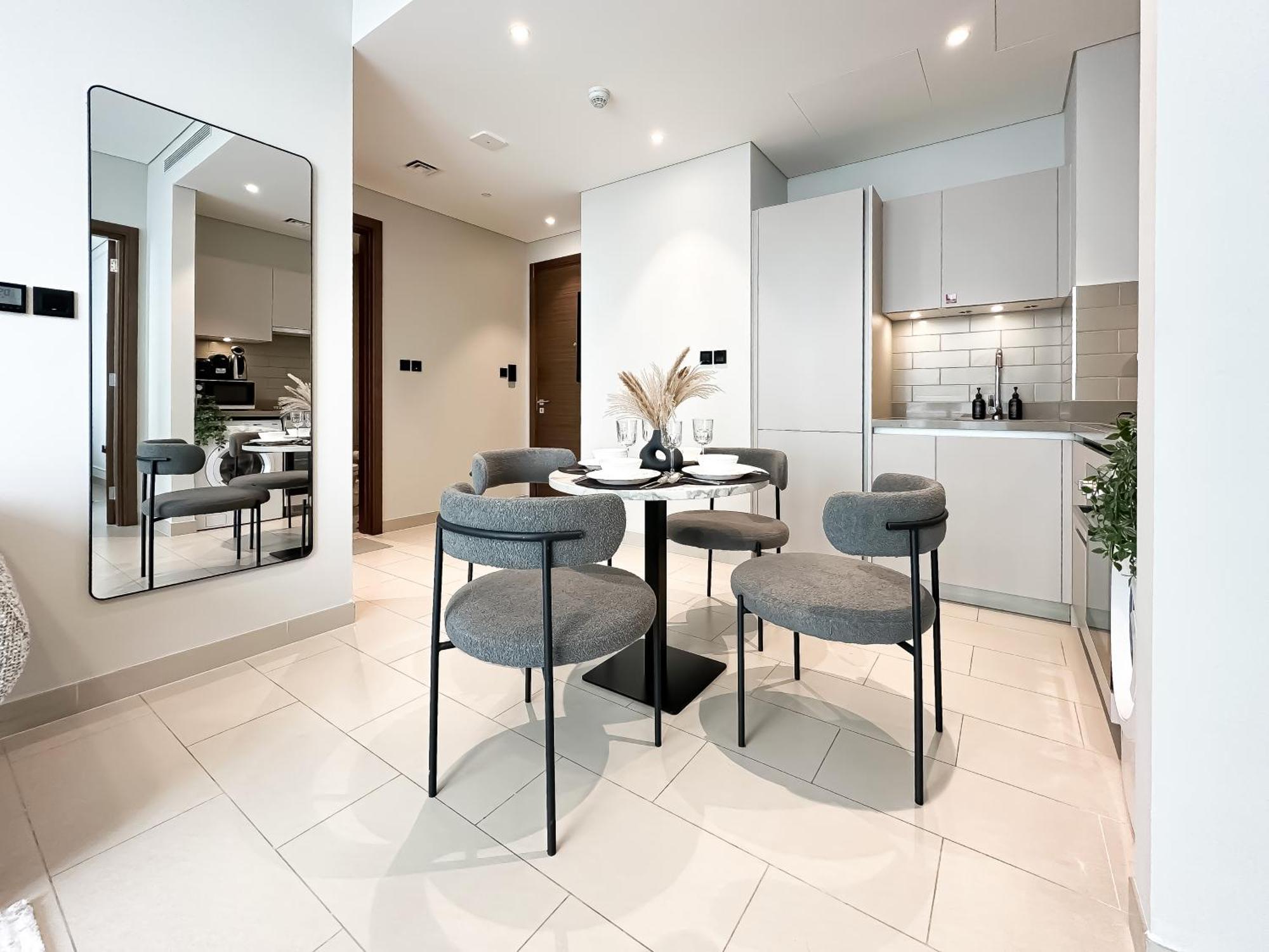 Trophy - Apartment *
