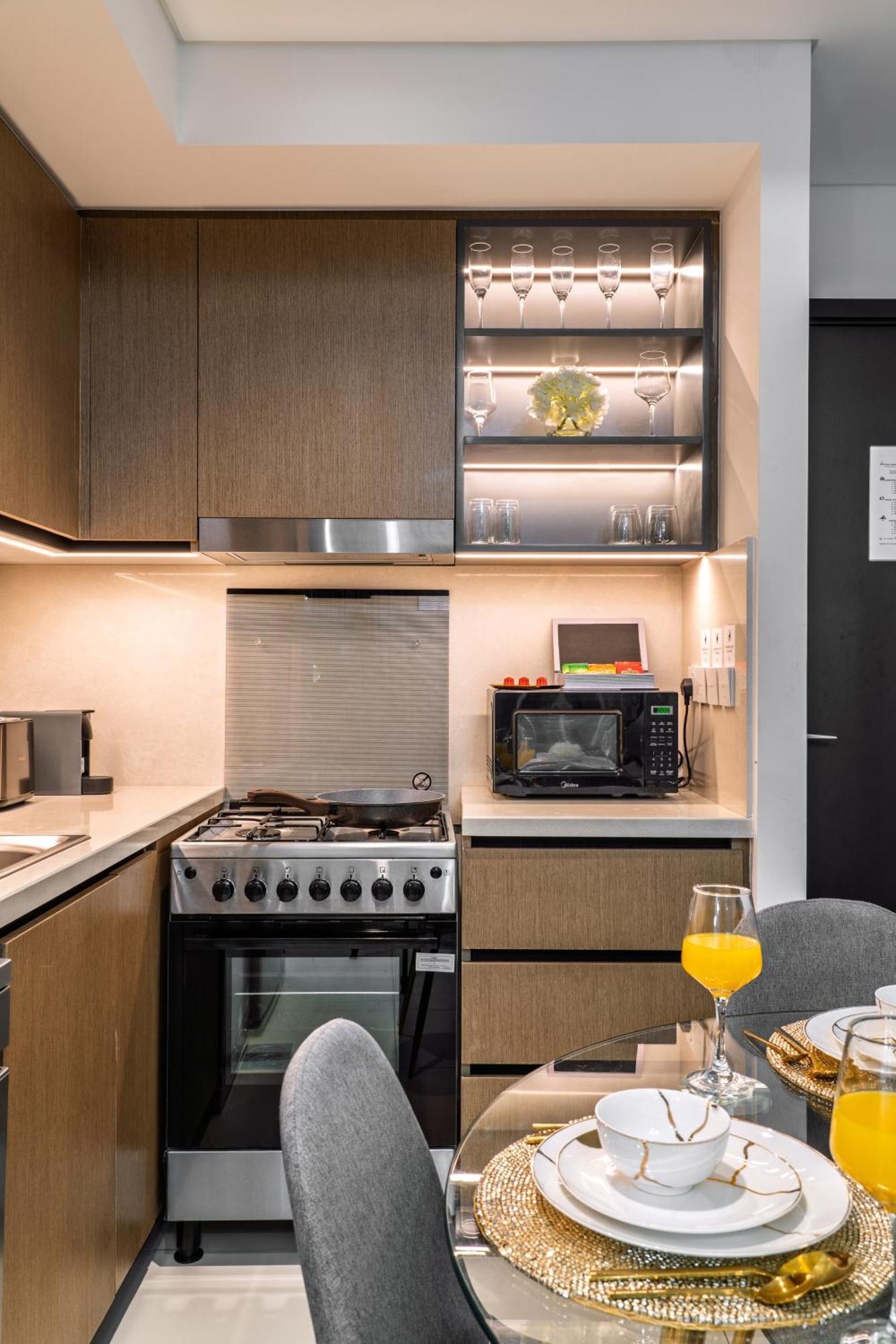 Luxury One Bedroom With Full Burj Khalifa View & Fountain View By Delujo *