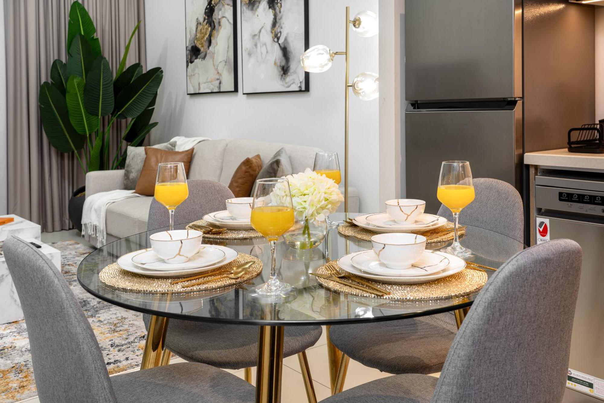 Apartment Luxury One Bedroom With Full Burj Khalifa View & Fountain View By Delujo Dubai