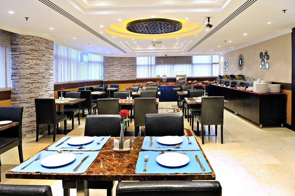 Signature Al Riqqa Dubai