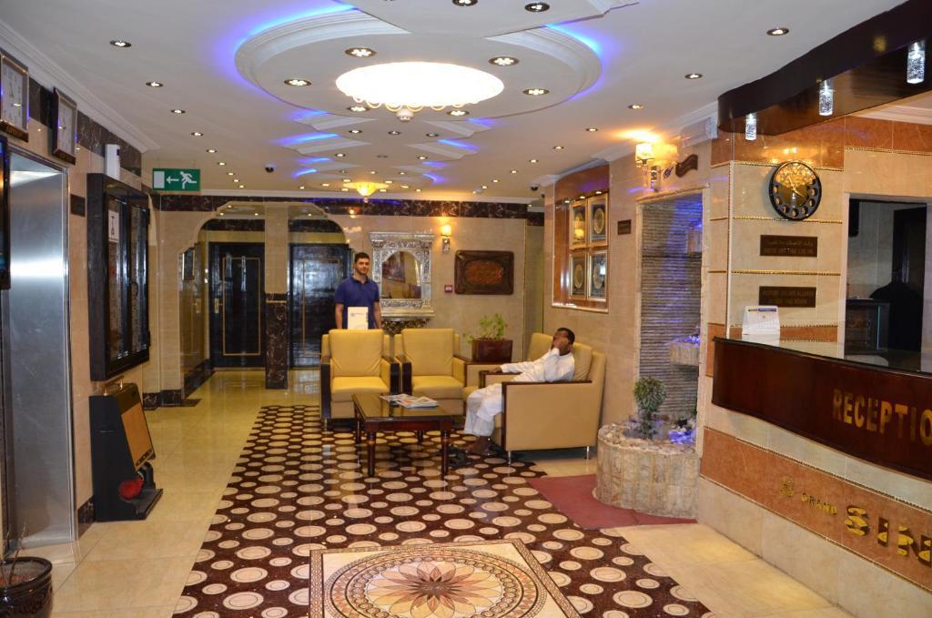 Hotel Grand Sina
