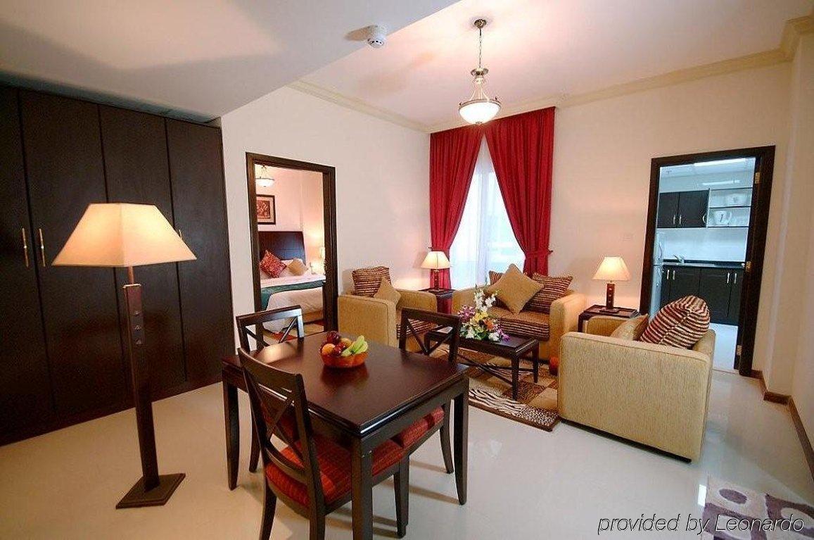 Hotel Golden Square Hotel Apartments