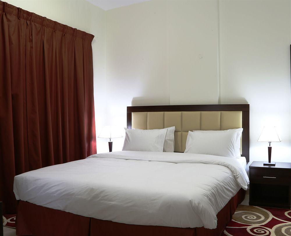 Splendor Al Barsha 2*