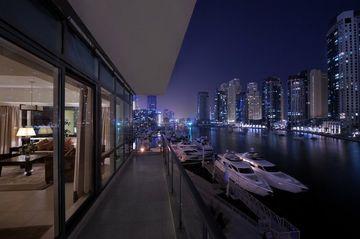 Nuran Greens Apartment