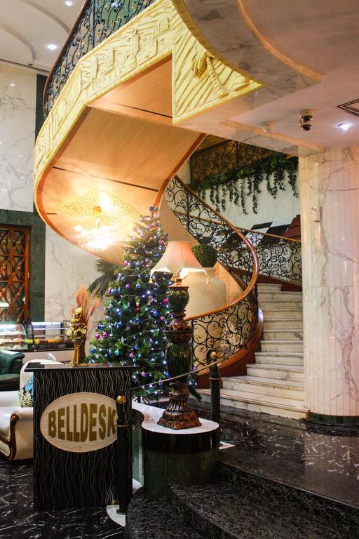 Hotel Grand Mayfair 3*