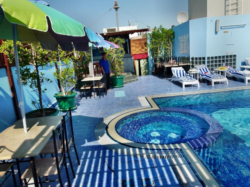 Grand Mayfair Hotel 3*