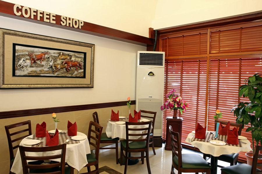 Hyde Park Hotel 2*