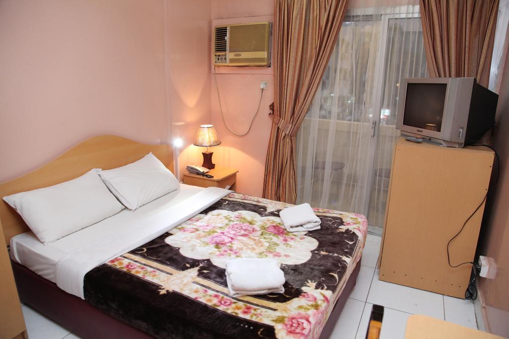 Hotel Zaineast *
